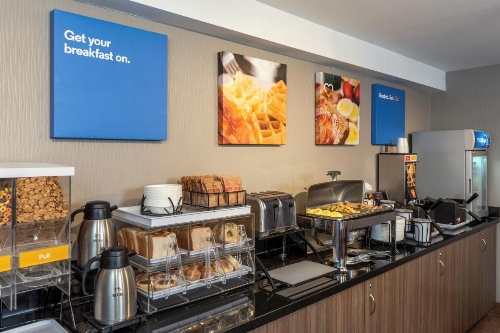 Comfort Inn Hamilton image 15