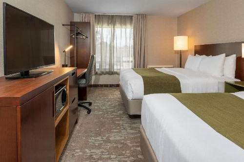 Comfort Inn Hamilton image 7